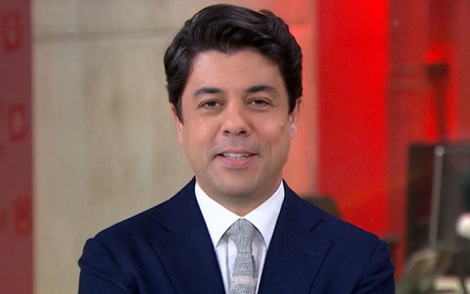 Imagem de Tiago Eltz no comando do GloboNews Mais