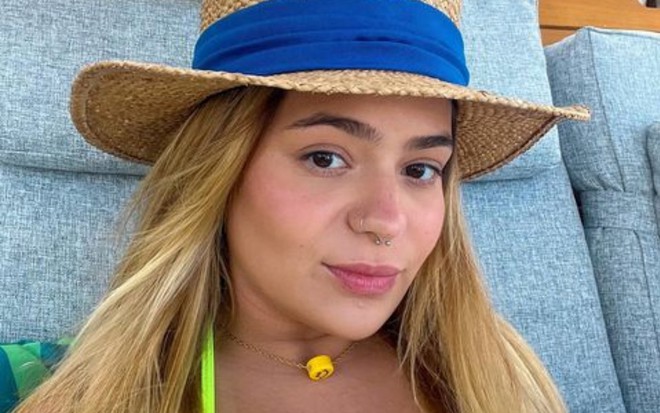 Viih Tube em foto feita durante viagem pela Ásia