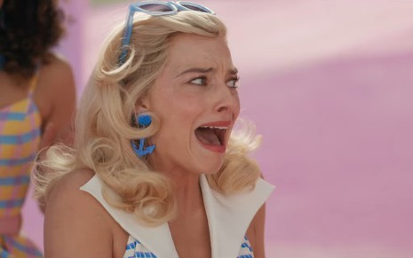 Margot Robbie grita de pânico em novo trailer de Barbie