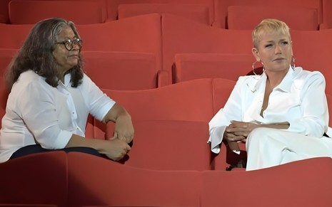 Marlene Mattos e Xuxa Meneghel nos bastidores de documentário do Globoplay