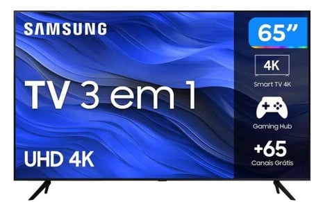 Imagem colorida mostra televisão de 65 polegadas com fundo azul e especificações sobre o produto