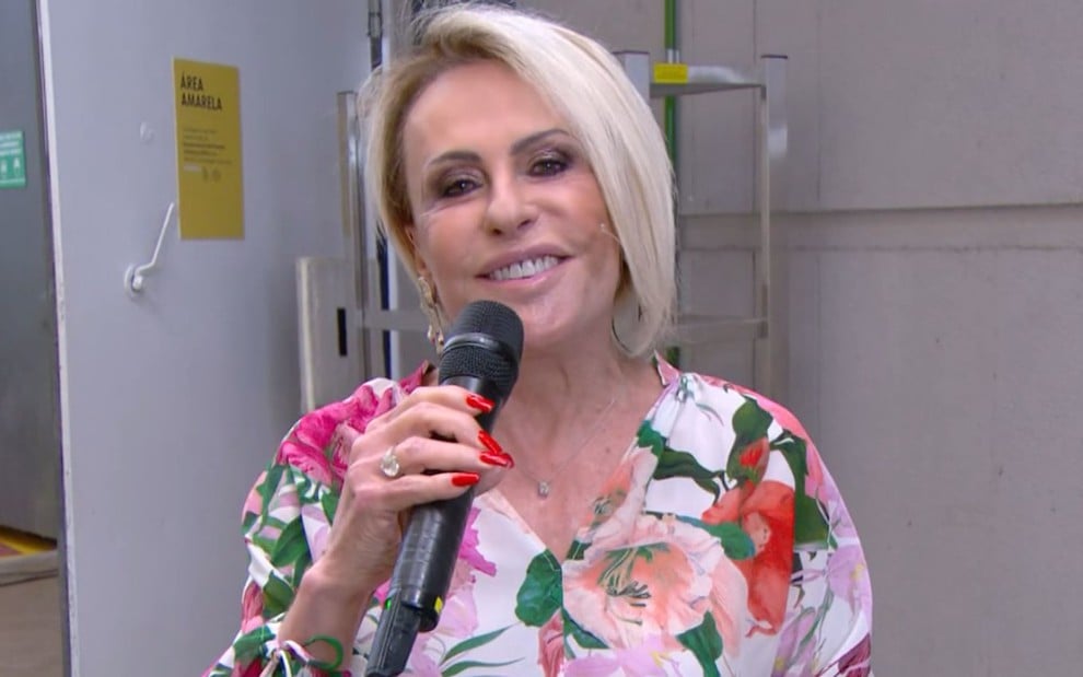 Ana Maria Braga nos bastidores do Mais Você