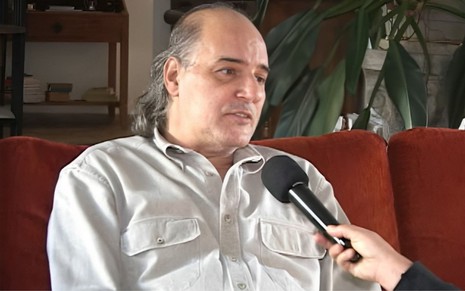 Carlos Amorim durante entrevista