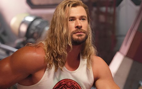 O ator Chris Hemsworth como Thor