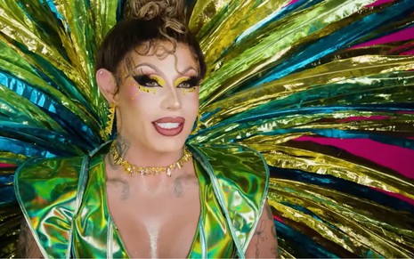Grag Queen em vídeo promocional de Drag Race Brasil