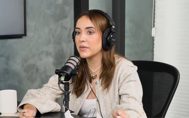 Duda Riedel em entrevista ao podcast de Fabiana Justus em outubro de 2023, transmitido no YouTube