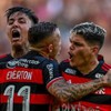 Everton Cebolinha comemora após marcar o segundo gol do Flamengo