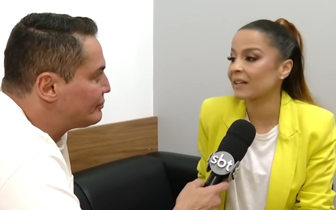Leo Dias entrevista Maiara em reportagem transmitida em março no Fofocalizando, no SBT