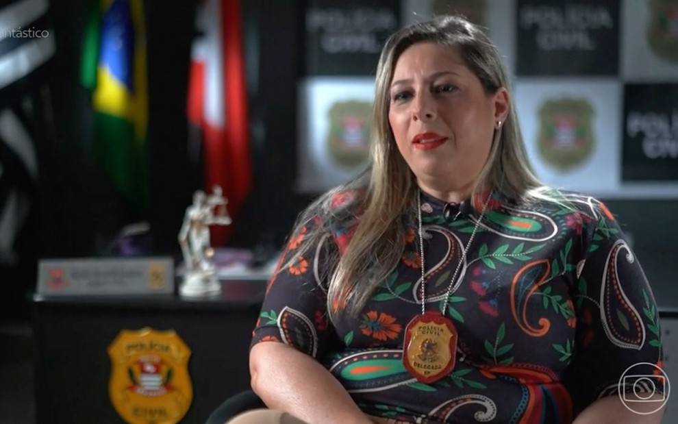 A delegada responsável pelo caso, Mônica Gamboa, durante entrevista ao Fantástico