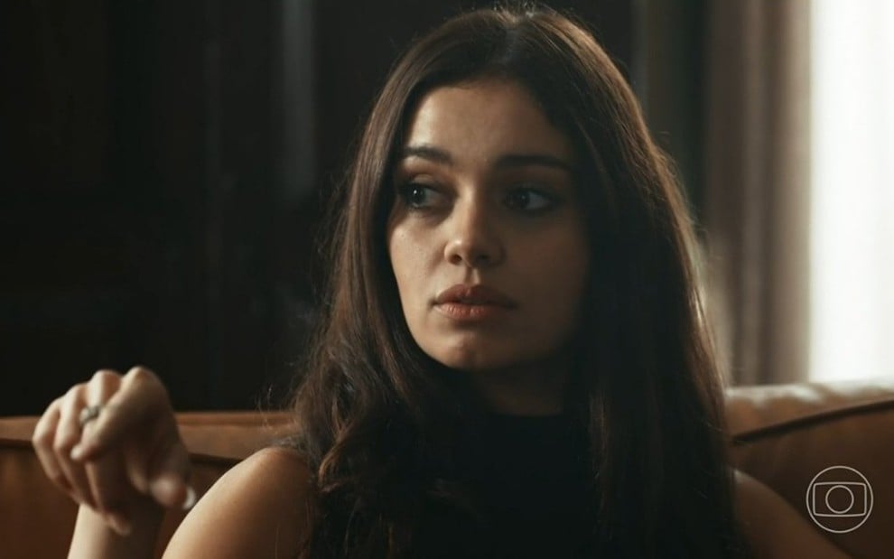 A atriz Sophie Charlotte está em cena como Eliana na novela Renascer