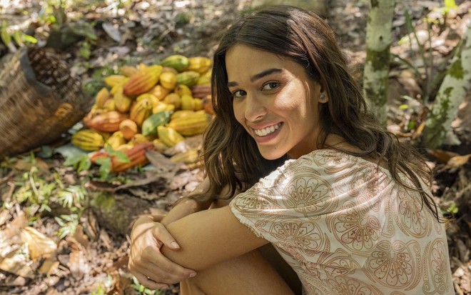 Theresa Fonseca está em cena de Renascer como a personagem Mariana