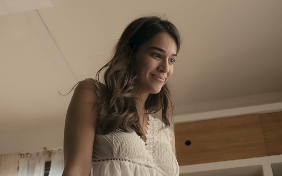 A atriz Theresa Fonseca caracterizada como Mariana em cena de Renascer