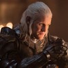 Matt Smith está caracterizado como Daemon Targaryen em cena de A Casa do Dragão
