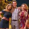 Isadora Cruz posa com João Vitti e Rita Guedes nos bastidores da novela Volta por Cima, da Globo