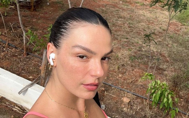 Isis Valverde em foto publicada no Instagram