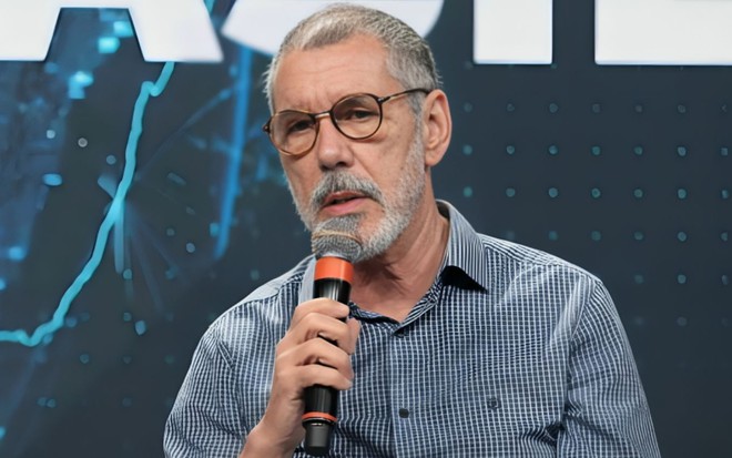 José Occhiuso em coletiva de imprensa do novo SBT Brasil