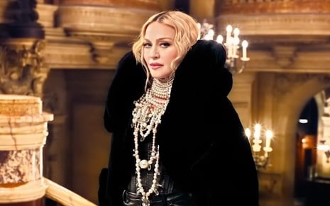 Madonna em comercial para o Itaú