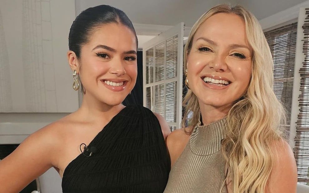 Maisa Silva e Eliana Michaelichen estão abraçadas e sorridentes