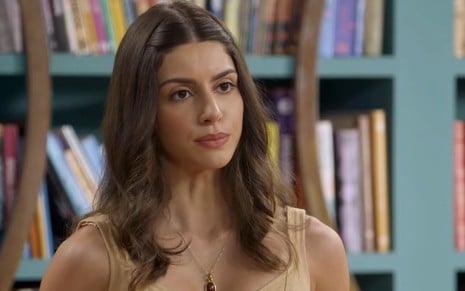 Isabela Souza em cena da novela A Caverna Encantada