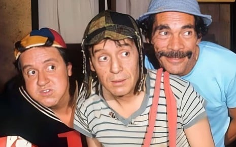 Carlos Villagrán como Quico à esquerda, Roberto Bolãnos como Chaves no centro e Ramón Valdez como seu Madruga à direita em Chaves