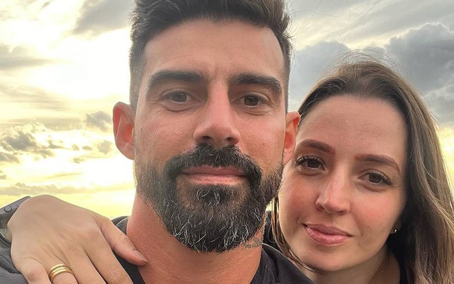 Foto de Radamés Furlan e a mulher, Caroline