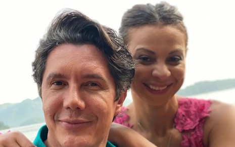Ricardo Alexandre Mendes e Walewska em foto postada no Instagram