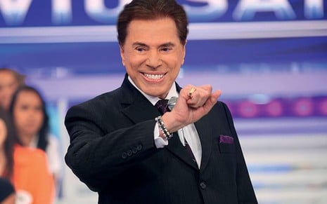 Silvio Santos à frente do seu programa no SBT