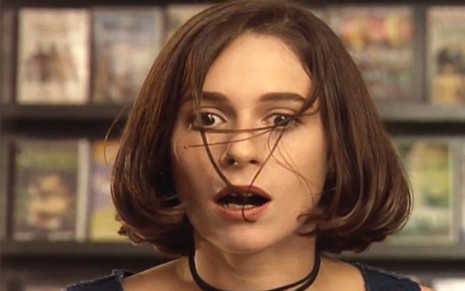 A atriz Andrea Beltrão em cena de A Viagem