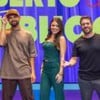 Murilo Couto, Thiago Ventura, Bruna Louise e Maurício Meirelles no programa Aberto ao Público