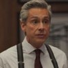 Alexandre Nero com expressão séria em cena da novela Vale Tudo