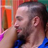 Diego Hypolito e Aline Patriarca abraçados no BBB 25