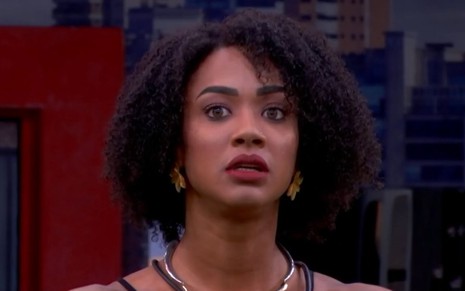 Aline Patriarca encara a câmera no Sincerão do BBB 25