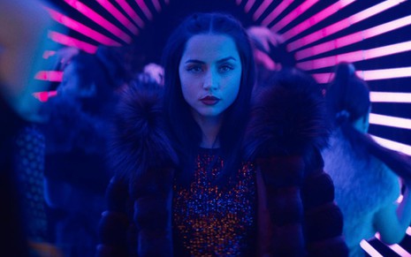 Ana de Armas em cena de Bailarina