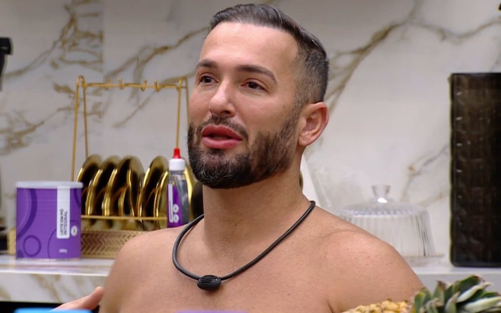 Diego Hypolito na cozinha do BBB 25