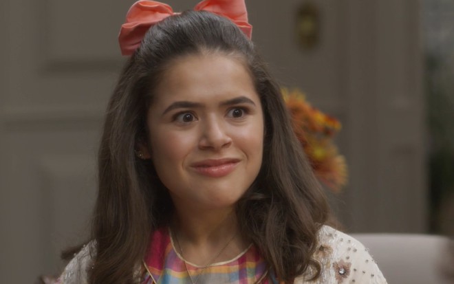Maisa em cena da novela Garota do Moment