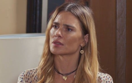 Carolina Dieckmann como Leila no remake de Vale Tudo