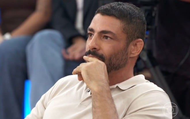 Cauã Reymond no Altas Horas, na Globo