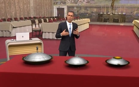 César Tralli em realidade virtual na Capela Sistina, no Jornal Hoje