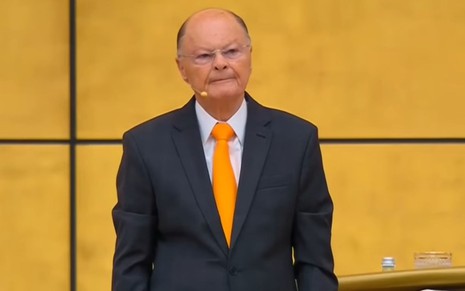 O bispo Edir Macedo em cerimônia religiosa no Templo de Salomão, da Igreja Universal, em São Paulo