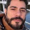 O jornalista Evaristo Costa sério, em selfie publicada no Instagram