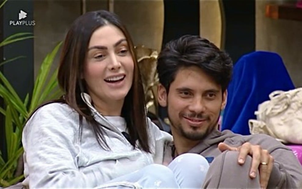 Francine Piai e Júnior R. no Power Couple
