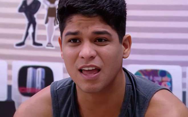 Guilherme, surpreso, no BBB 25