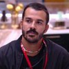 Montagem com Mateus Pires à esquerda e Guilherme Albuquerque à direita no BBB 25