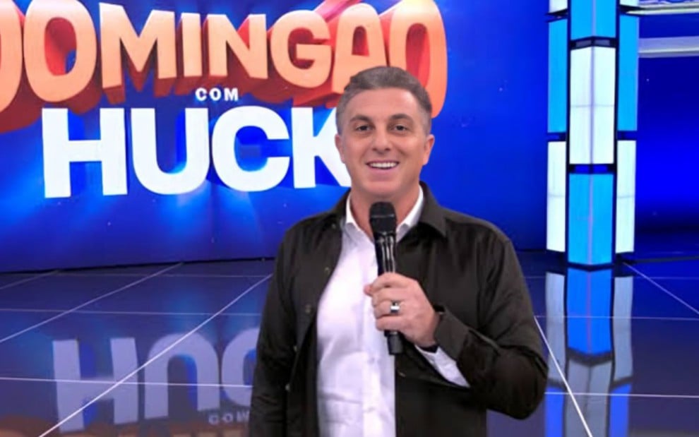 O apresentador Luciano Huck no Domingão