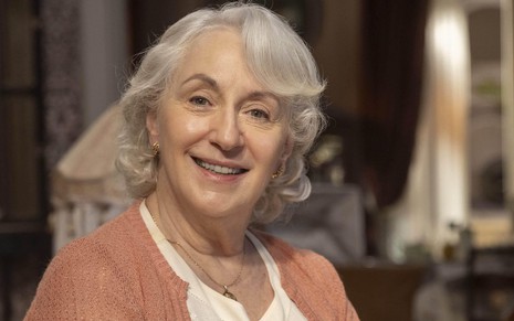 Lu Grimaldi interpreta Aurora na novela Êta Mundo Melhor!