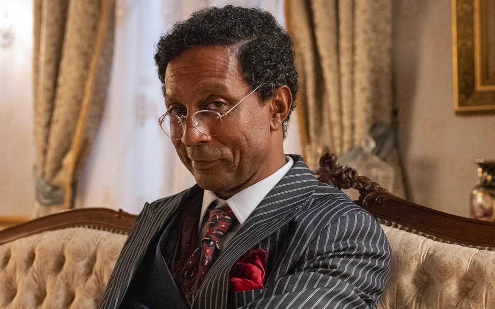 Luis Miranda interpreta Asdrúbal em Êta Mundo Melhor!, da TV Globo