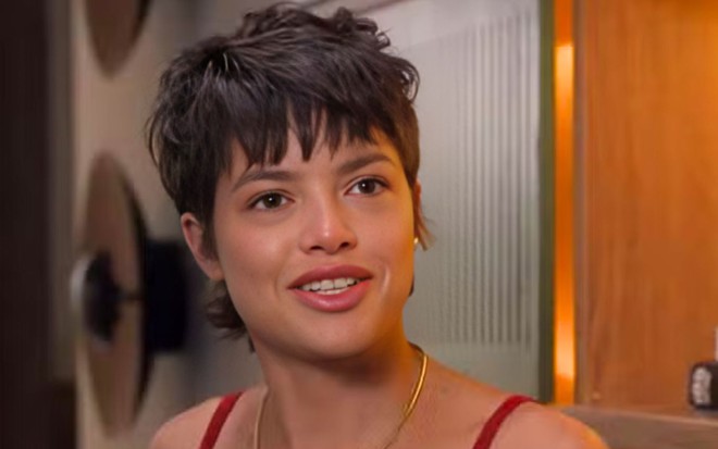 Agatha Moreira está em cena como Luma na novela Mania de Você