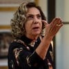 Eliane Giardini em cena de Mania de Você como Berta