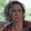 Eliane Giardini em cena de Mania de Você como Berta