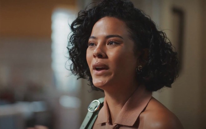 Bella Campos como Maria de Fátima no remake de Vale Tudo, da Globo